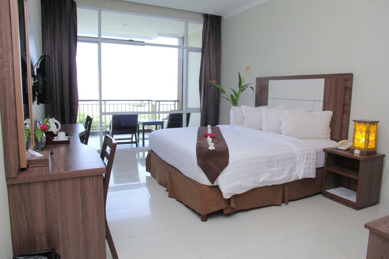 Bahamas Hotel&Resort Belitung Tanjung Pandan Exterior foto